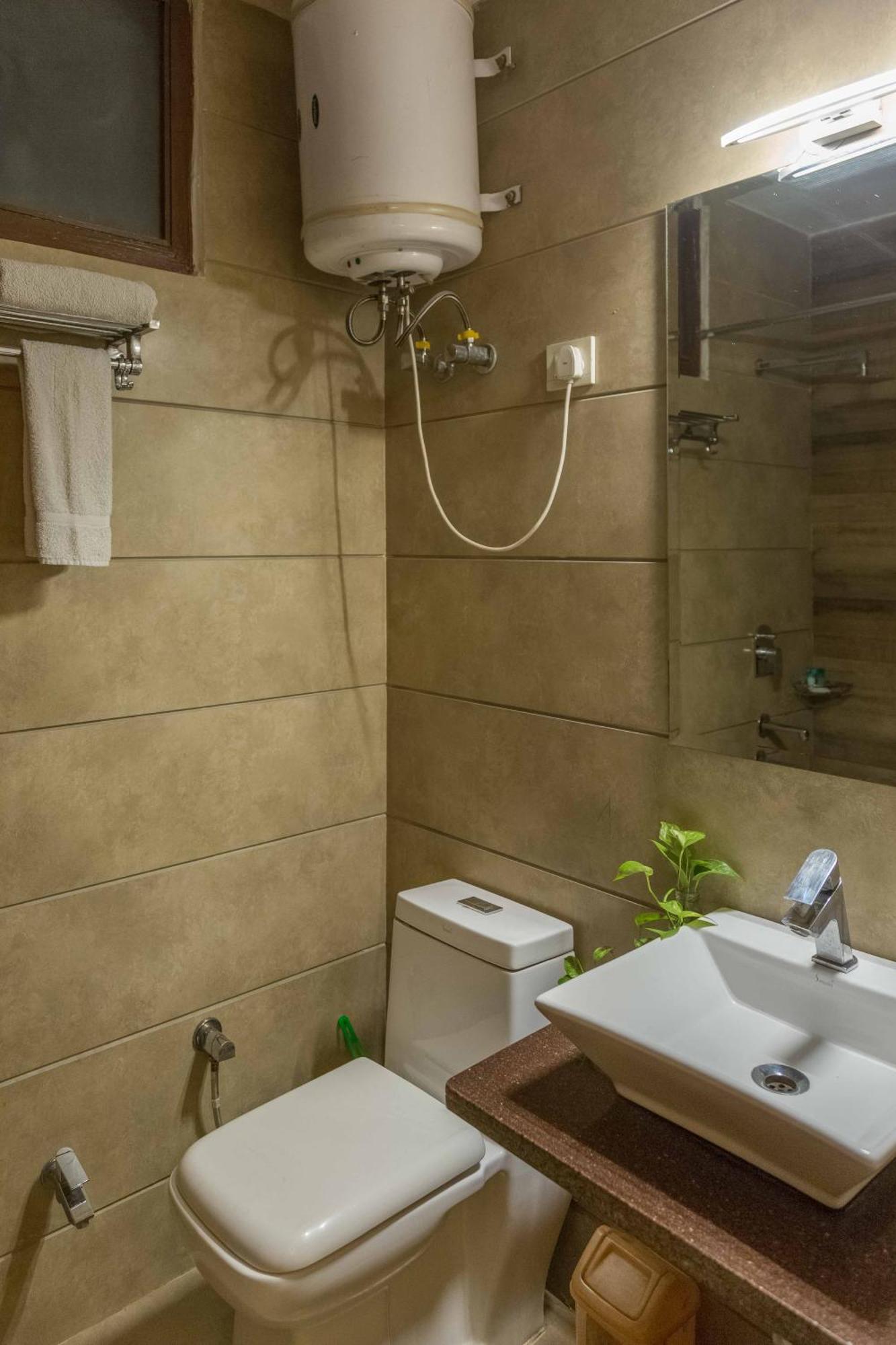 Guest house In Bb - Hauz Khas 3 New Delhi