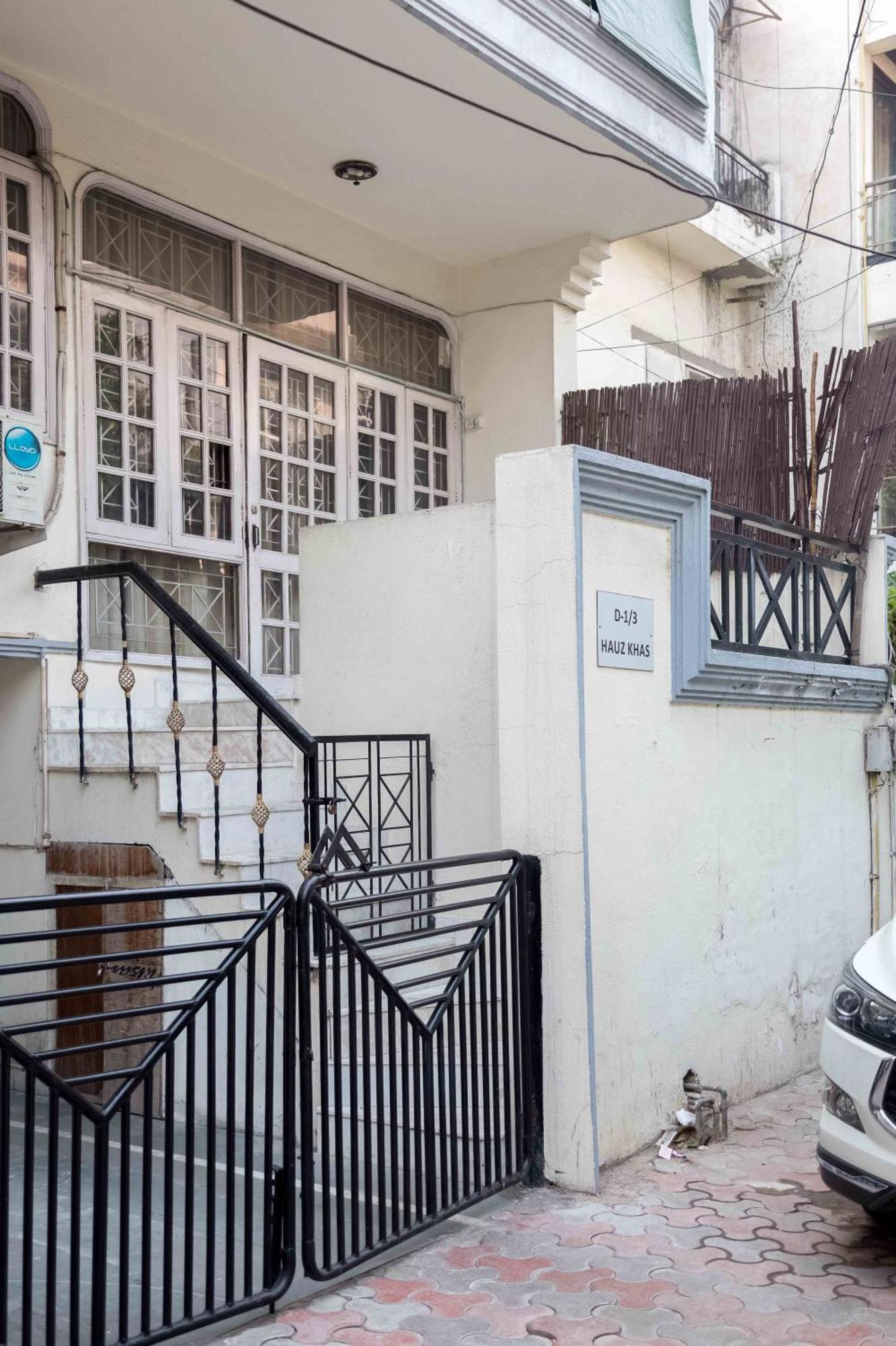 Guest house In Bb - Hauz Khas 3 New Delhi
